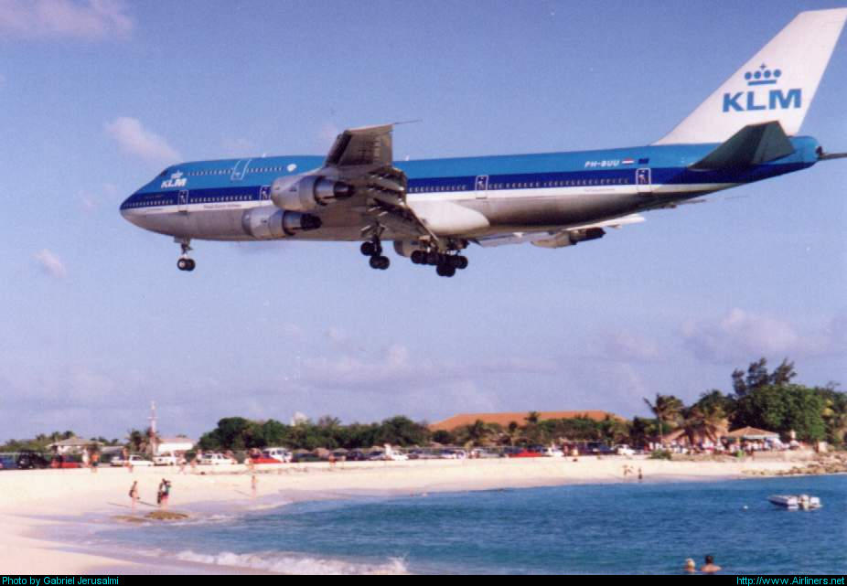 Boeing747-300KLM1.jpg (65074 bytes)